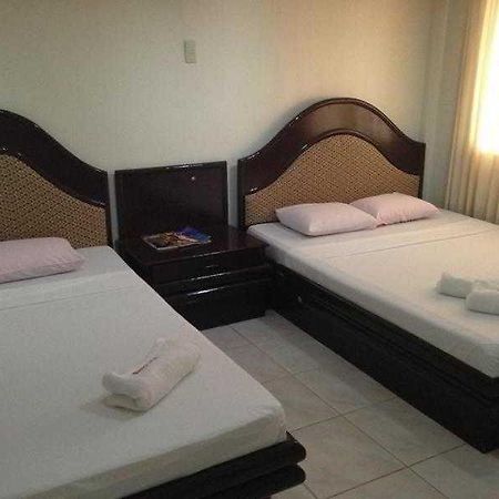 Queen\'S Beach Resort Manoc-Manoc Zewnętrze zdjęcie