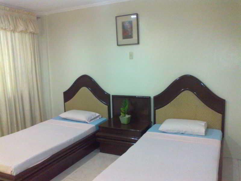 Queen\'S Beach Resort Manoc-Manoc Zewnętrze zdjęcie